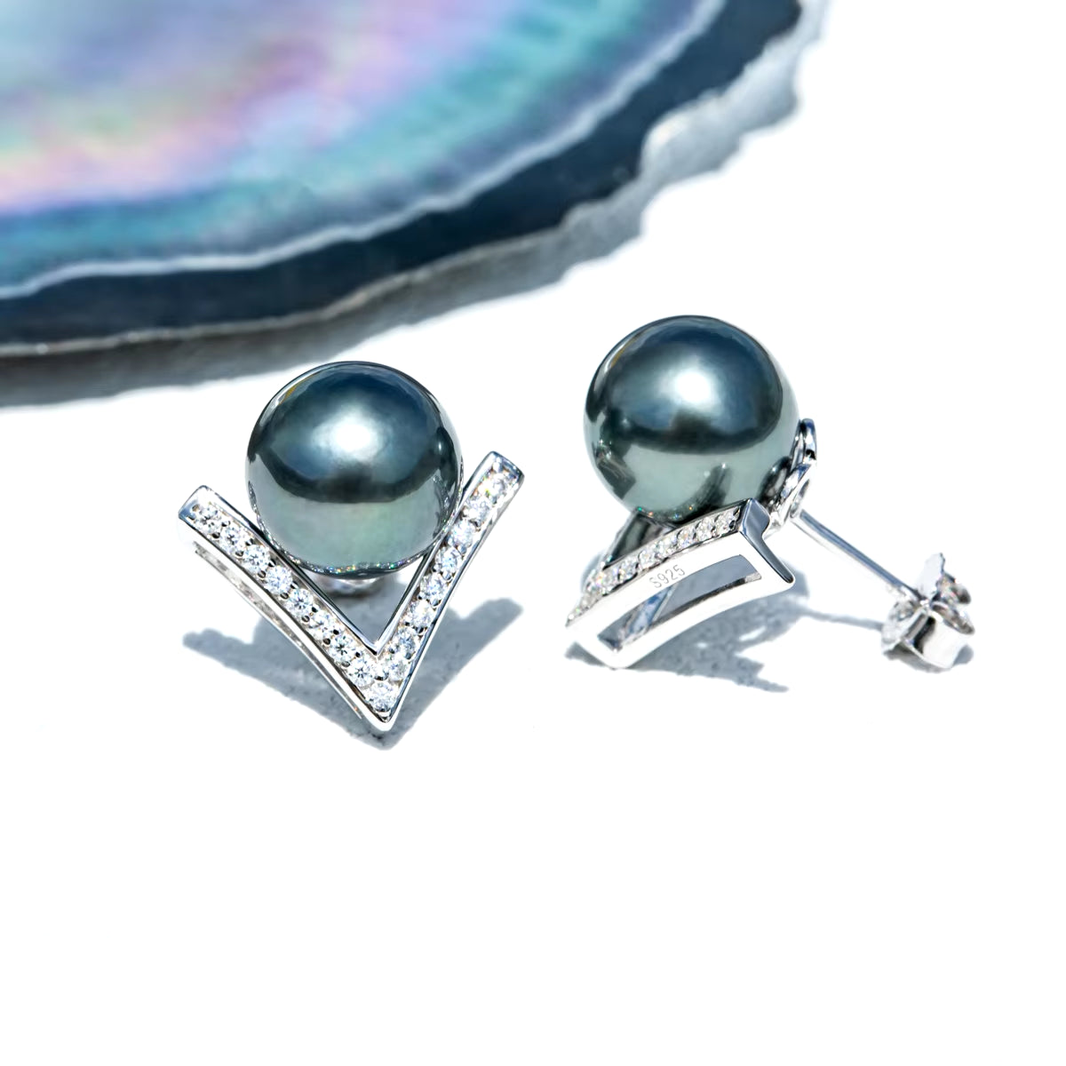 Anujewel 9-10Mm Natural Tahitian Pearl Stud Earrings S925 Sterling Silver High Luster Seawater Pearl Earrings for Woman Gifts